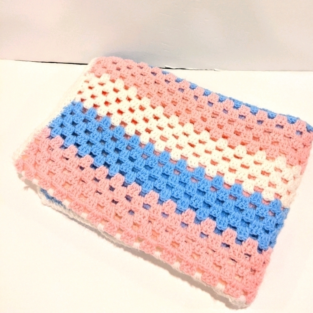 𝅺Handmade Crochet Pastel Baby Blanket 49"X 34" Pink Blue White